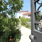 Tripalo Villa