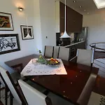 Tripalo Villa *